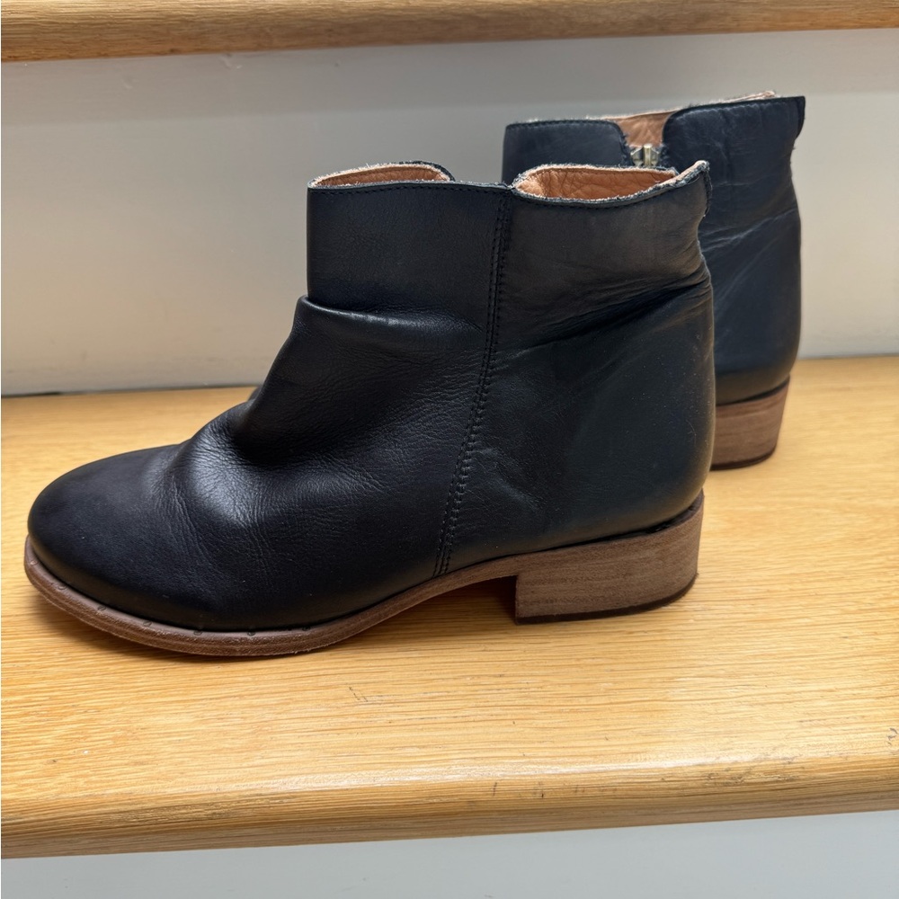 BEEK | Quail Boot in Black Leather
